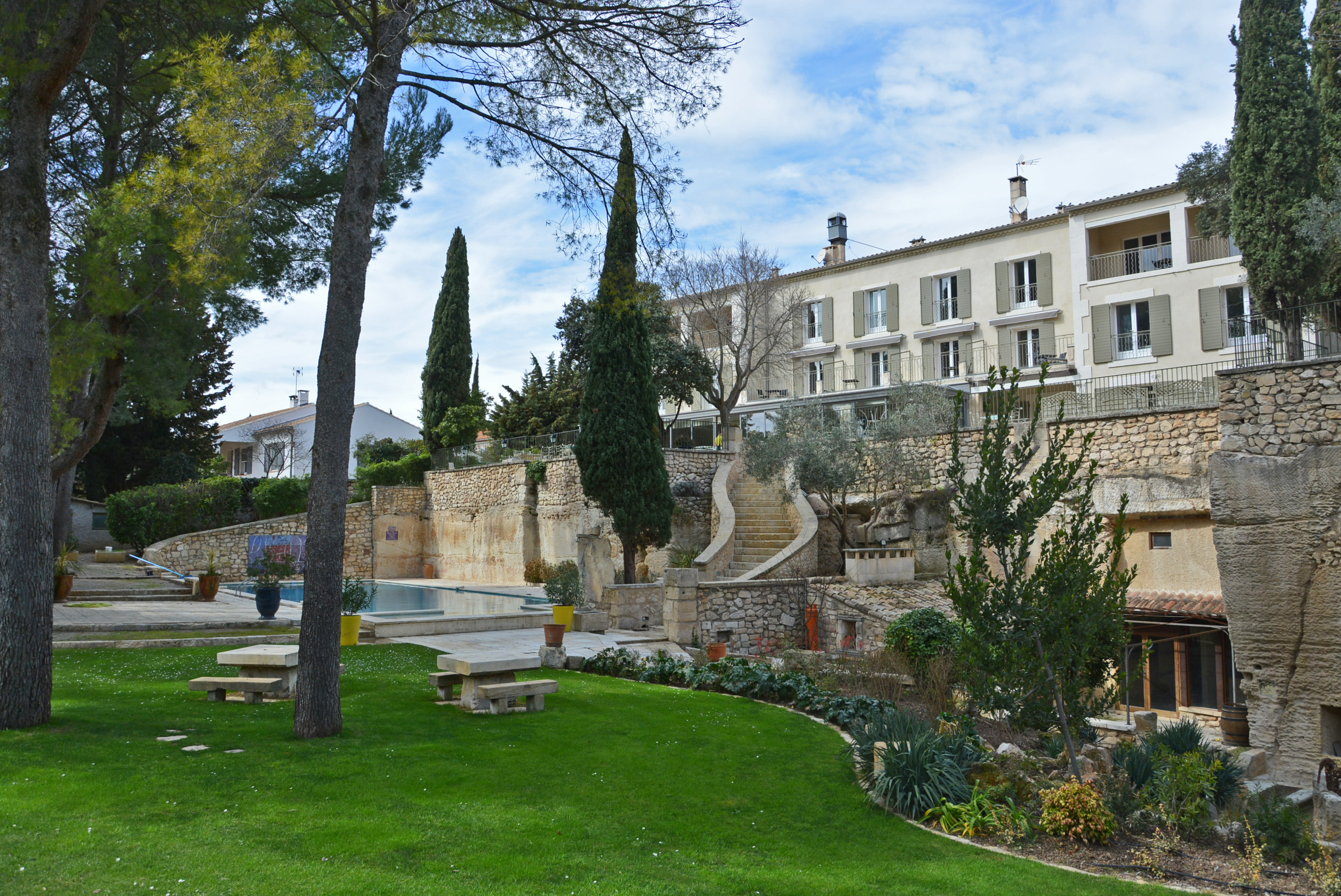 Garden of the hotel, hotel restaurant Provence, Le Belesso